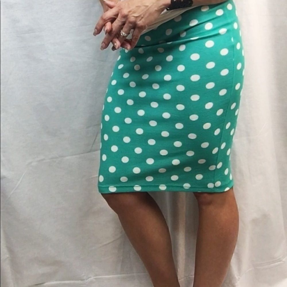 NEW Mint polka-dot pencil skirt - Picture 2 of 8
